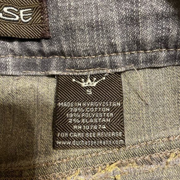 Y2k Grayish / tan stitching
denim mini skirt with pocket button. - Picture 5 of 5